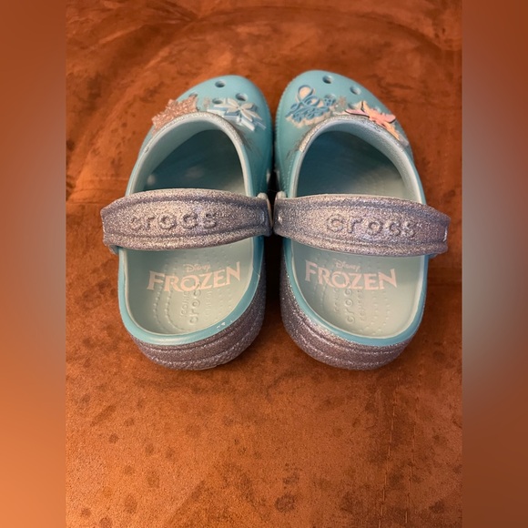 Kids Crocs Clogs, 11C, Let it go limited edition - Picture 5 of 8
